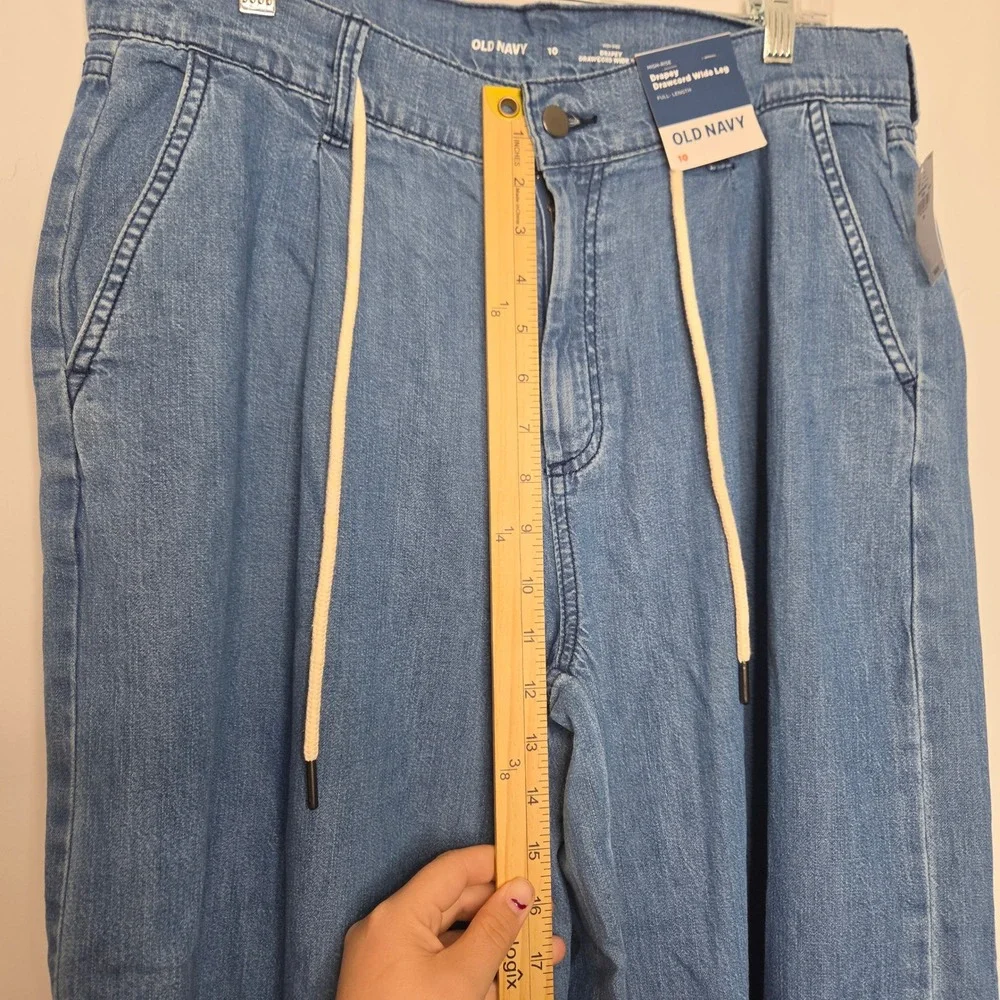 Old Navy High Rise Drapey Drawcord Wide Leg Denim Blue Jeans Size 10 NWT - Picture 5 of 6